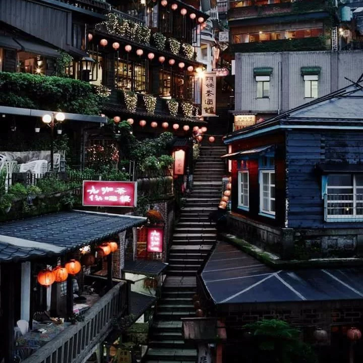 Ghibli movie inspired by Jiufen mountain